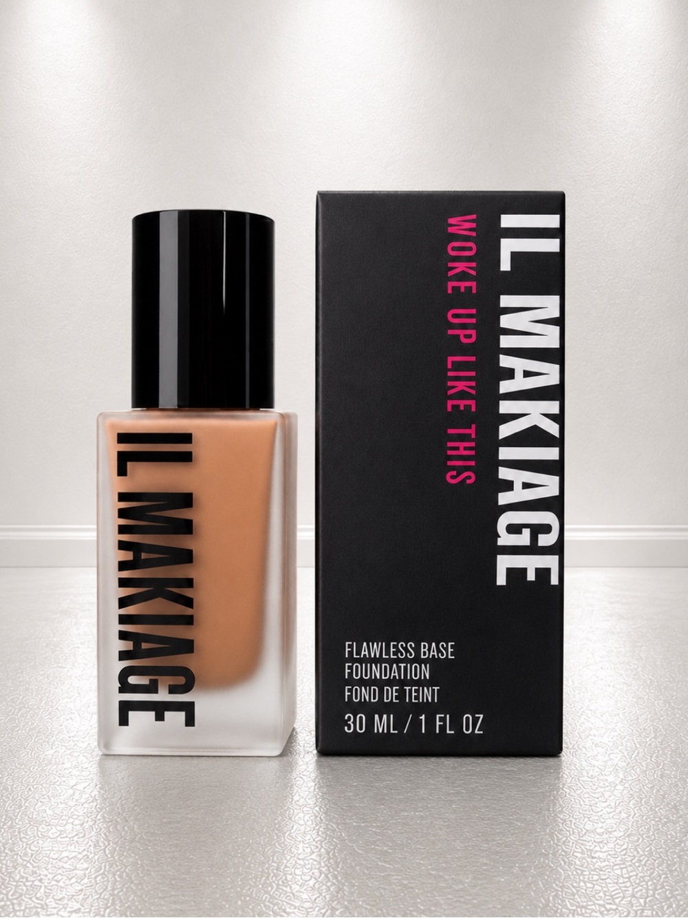 IL MAKIAGE Foundation Shade 210 Woke Up Like This Flawless Base 30ml